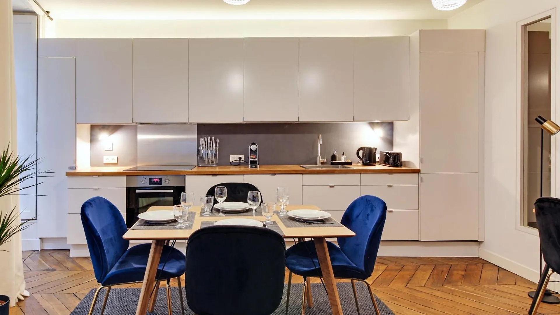 Central & Cosy 2Br Opera/Terreaux - Check-In 24/7 Lyon France